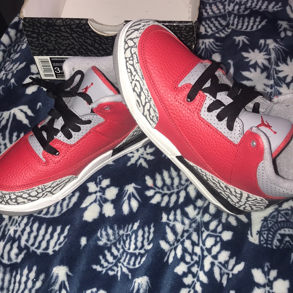 Jordan 3 Retro SE (PS)